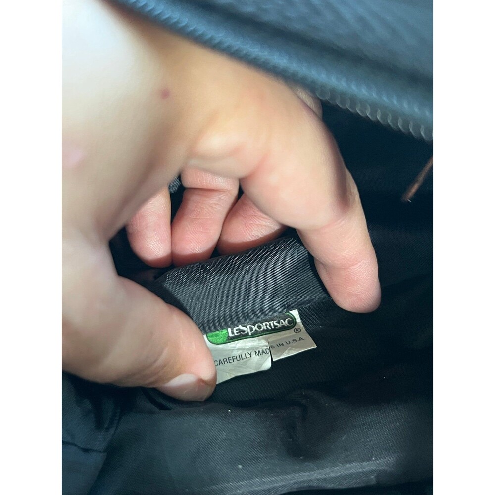 LeSportSac Classic Hobo Crossbody Pocketbook in Leopard Print with Black Trim - Picture 9 of 12